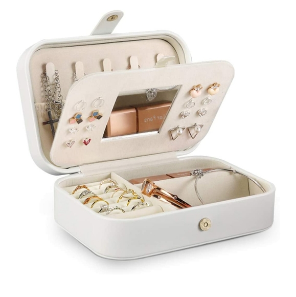 BNIB Portable Jewelry organizer for travel - Picture 2 of 16